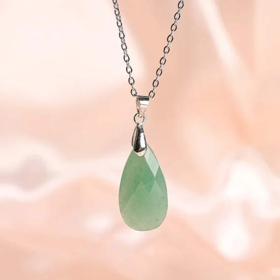 Collier pendentif goutte d'eau en pierre naturelle 4